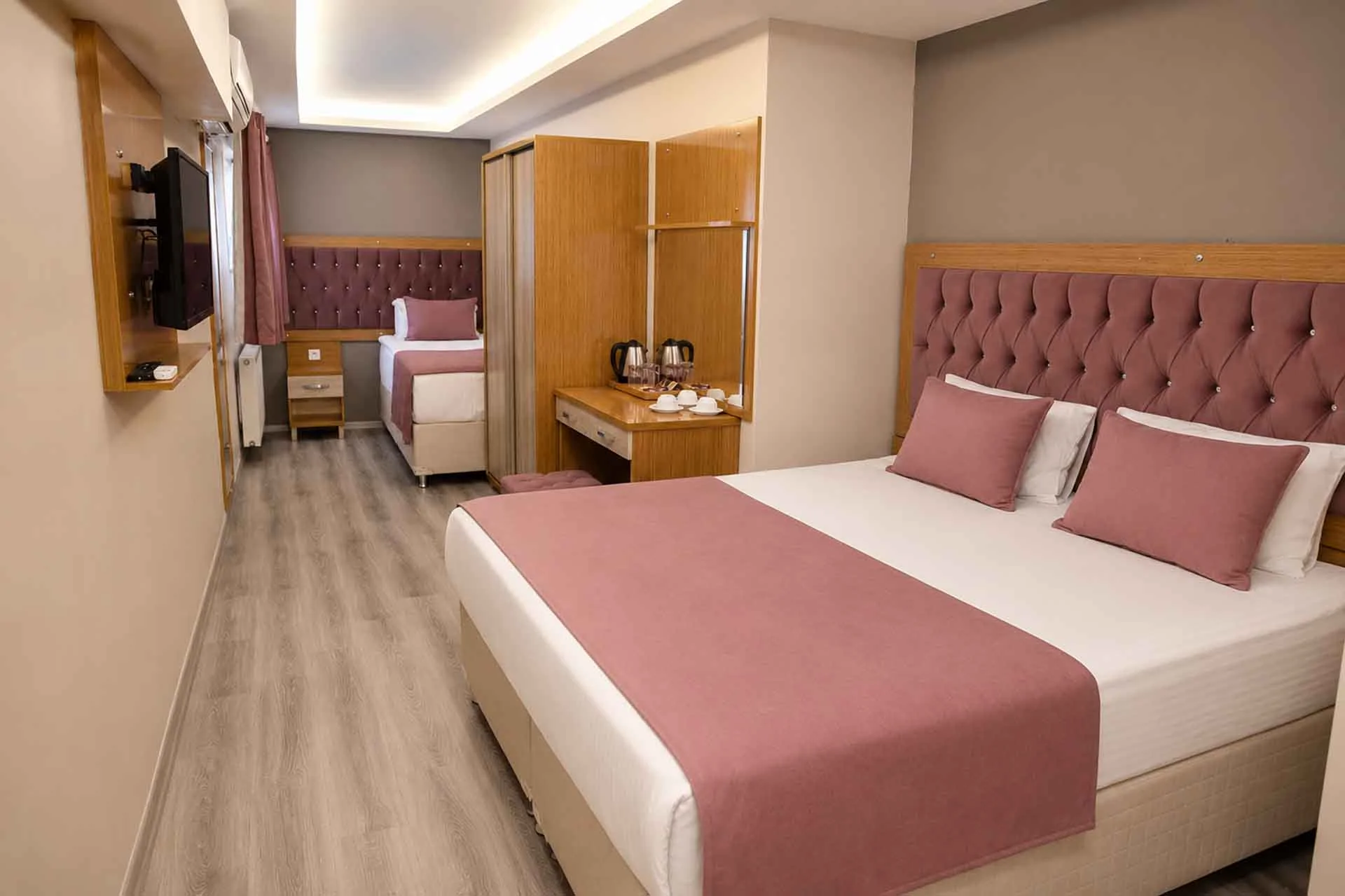 Economy Triple room
